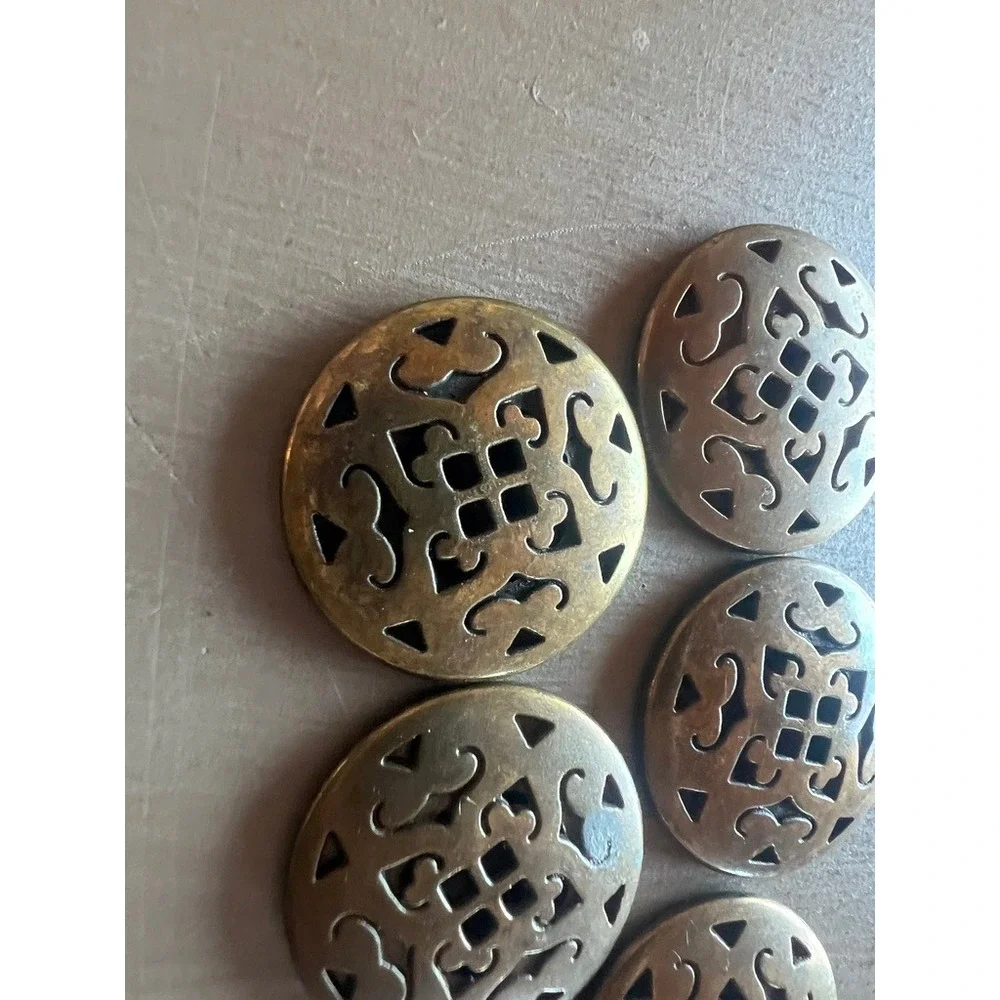 Filigree Metal Buttons 1